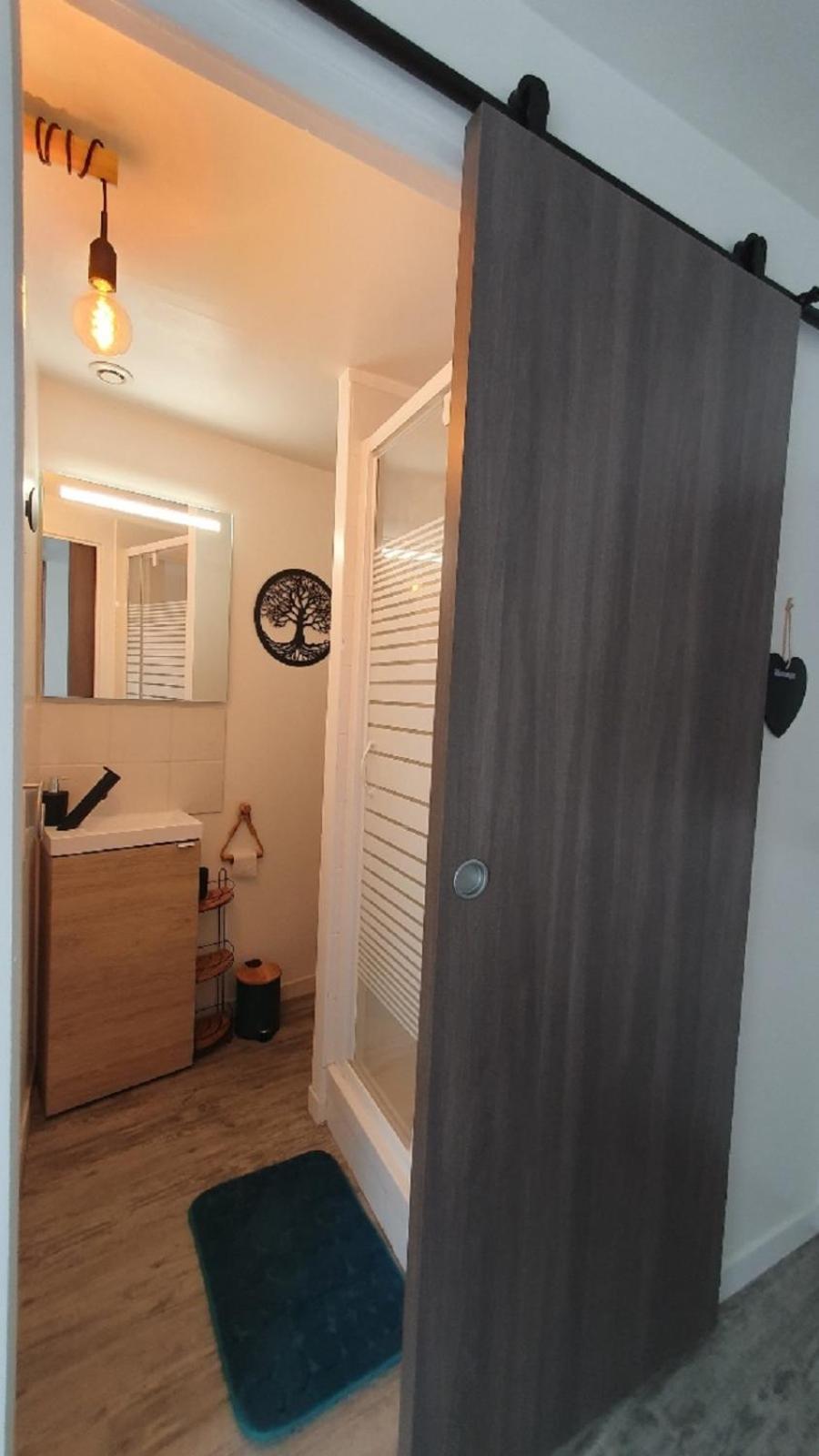 Le Joli'Mans, Appartement Refait A Neuf, Entierement Equipe, Pour 2 Personnes, Proche Quartier Historique Et Centre Le Mans Eksteriør billede
